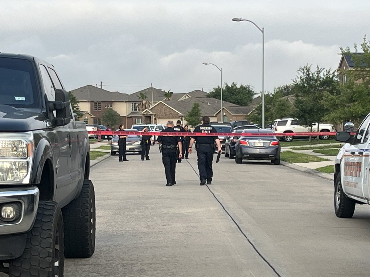 One man is dead in what is possibly a domestic violence shooting. @HCSOTexas received the call around 6:23 a.m. to a home near Wallflower & Wolfberry and found the man's body lying out front. A woman is in custody.  