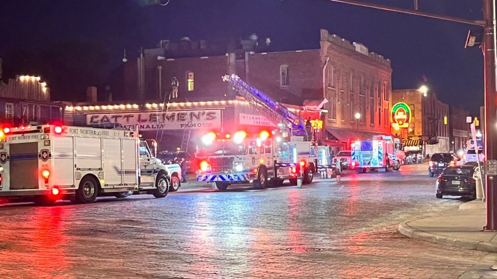 Possible Fire (Fort Worth) Quint 12, Engine 12 investigating smoke and possible fire at Cattleman's, 2458 N. Main Street, in the Stockyards. Thanks to Nick Engle for the photo