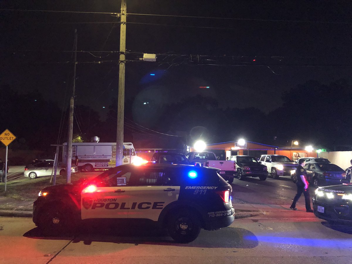 Derick M. Cole Santiago, 21, is charged with 3 counts of aggravated assault with a deadly weapon in this shooting of 2 men and 1 woman.  OneSafeHoustonNorth officers are at a shooting scene 8800 Fulton. Two adult males and one adult female transported in stable condition. Adult male suspect in custody