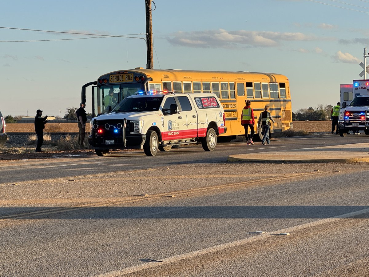 Six people have been left with minor injuries after a crash involving a school bus and a wrecker service vehicle. The crash is located near 19th Street and Inler Avenue