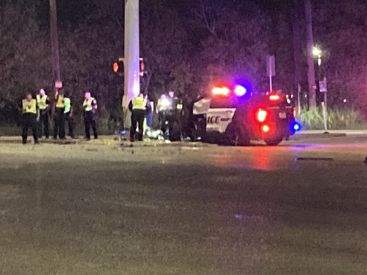 A San Antonio police officer is in the hospital with serious injuries after a crash on the SE side (corner of Presa and SE Military). Appears to be multiple vehicles involved. Multiple blocks of SE Military shut down. 
