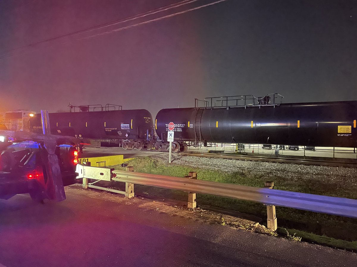 Southwest and VCD officers are at a fatal train / motor vehicle crash 13100 Almeda
