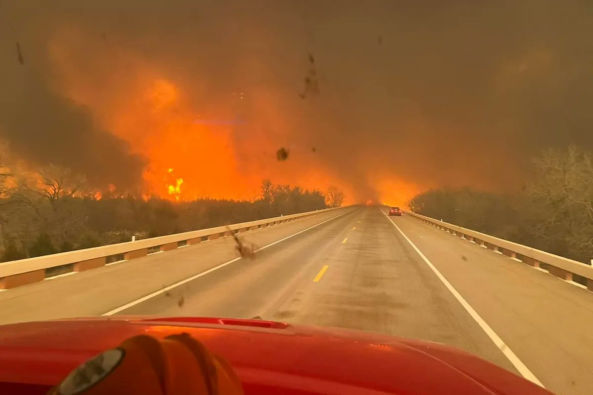 The US state of Texas battles its second-largest wildfire on record