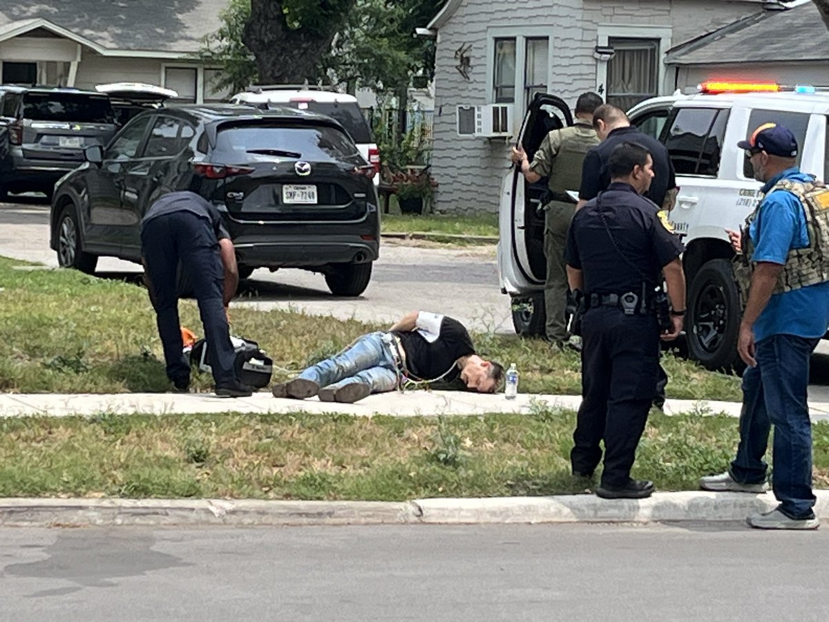 Deputies were executing a warrant for a wanted fugitive. The fugitive had warrants for violation to register for a sex offended, robbery, and assault on a peace officer. Deputies arrived to the residence, the subject ran into the attic