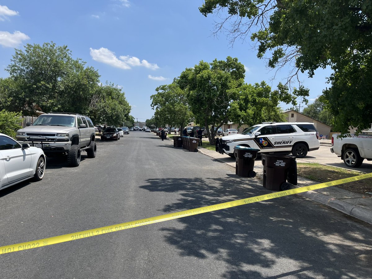 BCSO deputies working a shooting on the northeast side. Unconfirmed scanner chatter says shots were fired and a man was grazed by a bullet. Scene is still active. This at 5519 Lochmoor