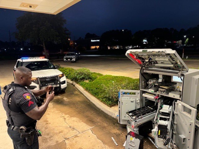 Heavy police presence at the Chase Bank located in the 15300 block of N. Eldridge Pkwy. Constables are investigating a robbery where a Global employee was servicing said ATM and was approached by three suspects who robbed him of the ATM&s contents. Investigation continues