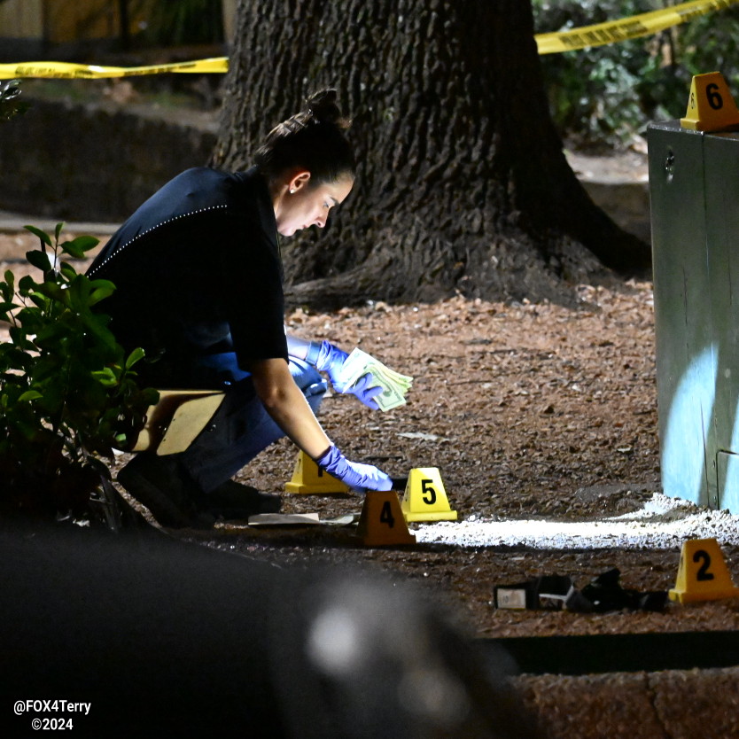 One man is dead, another detained as homicide detectives work to learn what led up to a deadly shooting. This in Far East Dallas on St Francis Ave.