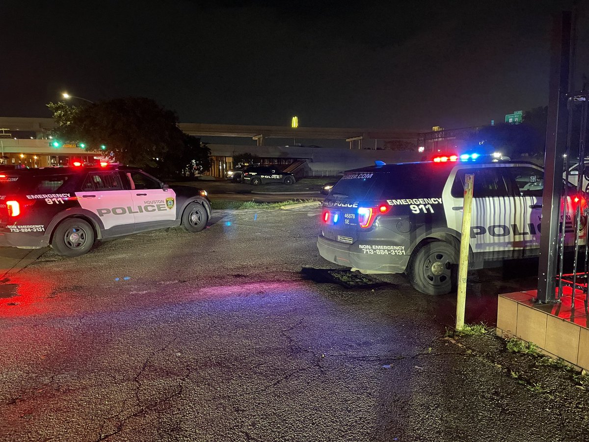 Southeast and San Antonio PD officers are at 7000 Gulf Freeway. Adult female was shot during a road rage. Officers applied a tourniquet on the female's leg who was transported by HFD in stable condition