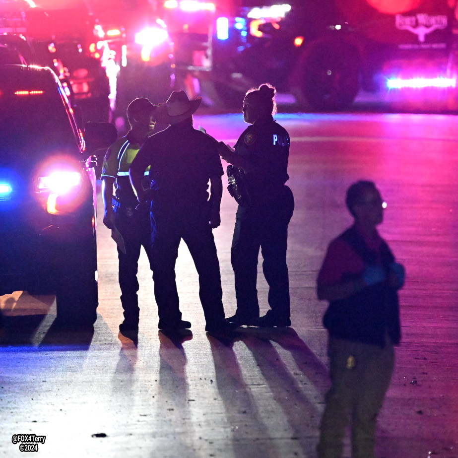 FortWorth police on scene of a crash along NW 27th Street. A woman is dead, two other people seriously injured.