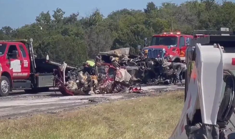 Five killed in fiery morning crash on Highway 281 that authorities say was caused by a tire blowout