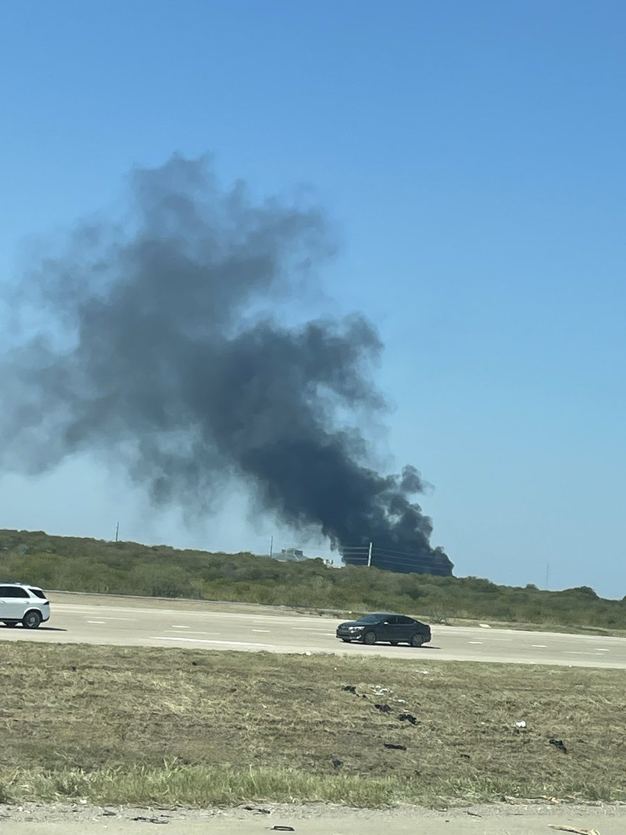 Massive fire at the Silverlake Marina on Lake Grapevine. TXWX