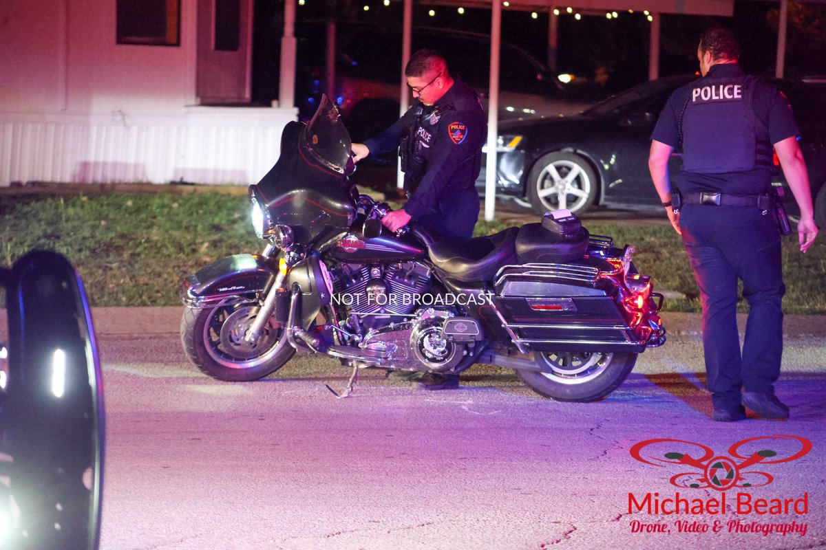 Male arrested after crashing motorcycle while fleeing shooting. On Tuesday, November 19, 2024, at approximately 11:59 p.m., @HaltomCityPD
 responded to a shots fired call in the 5300 block of Banner Drive.