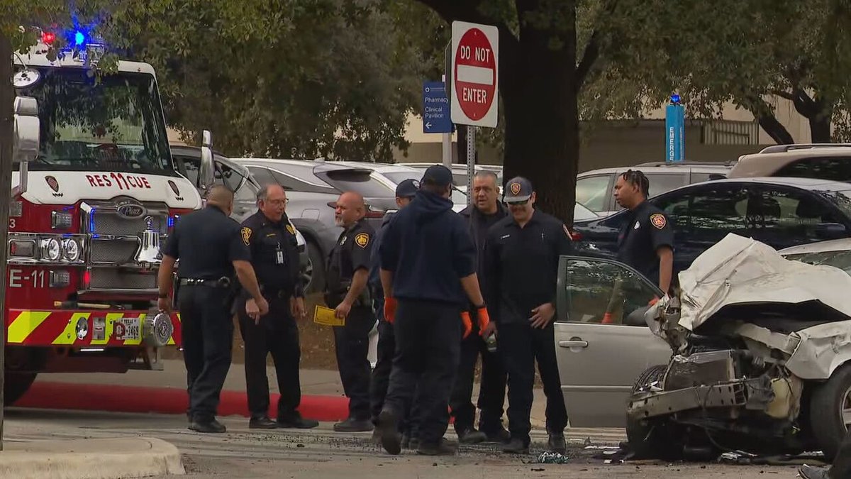 An elderly woman is dead and five others injured following a crash Tuesday morning in downtown San Antonio. Police said the woman, in her 70s, was driving when she reportedly suffered a medical episode