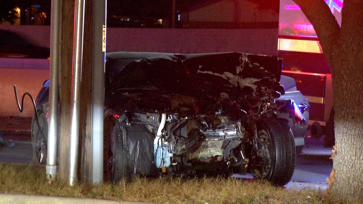 Accident claims woman's life on Loop 410; children in car unharmed. A woman is dead