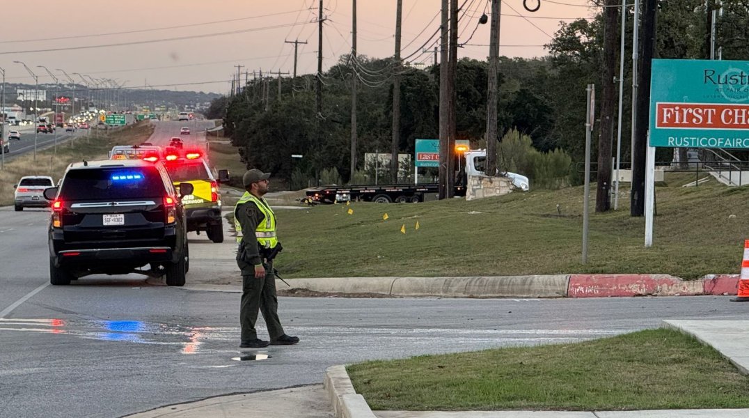 FATAL PLAYGROUND CRASH    spoke with someone who jumped in to help the victims moments after the crash