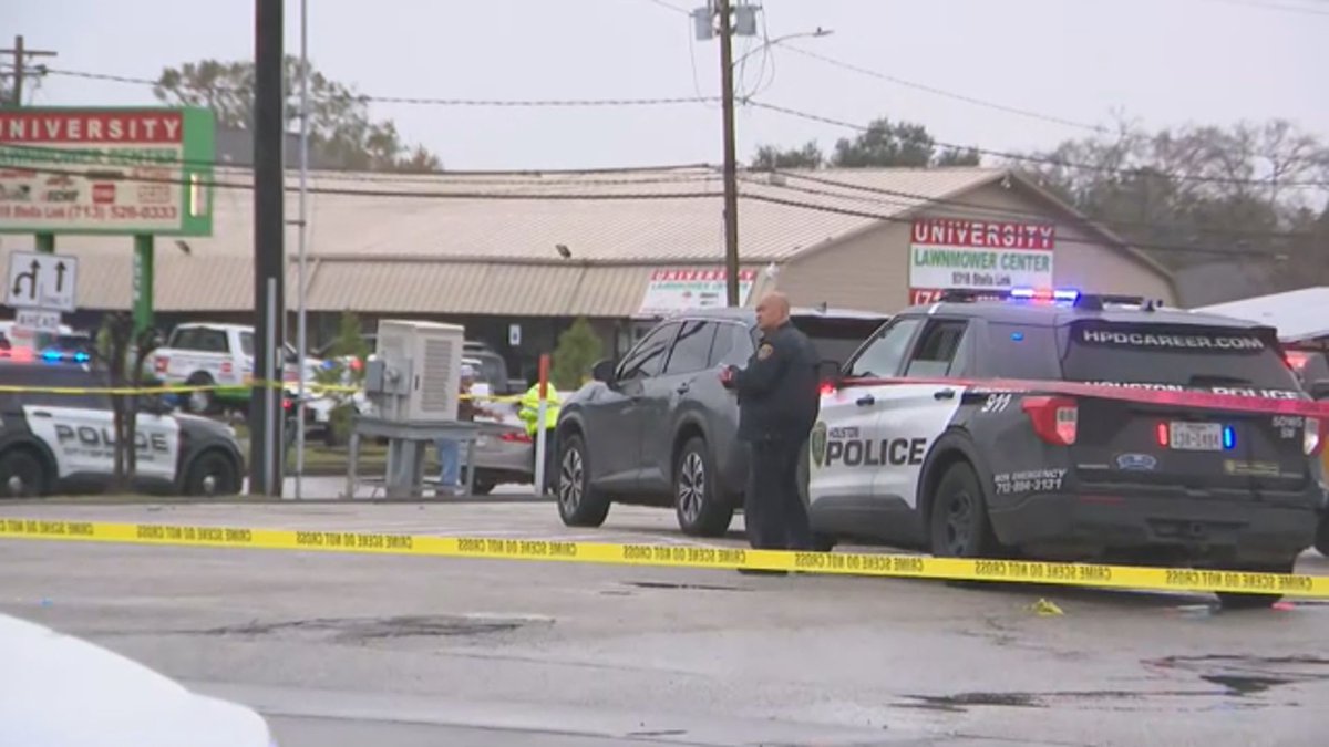 A deputy has died after being shot while serving a warrant on a man in southwest Houston.The gunman is on the run.