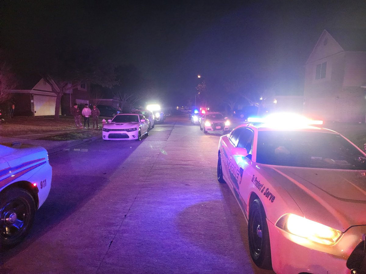 Heavy police presence in the 12200 block of Glen Crossing Circle in Atascocita. Constable Deputies are investigating a shooting at the location. A male victim was located with multiple gun shot wounds. Investigation on scene on continues