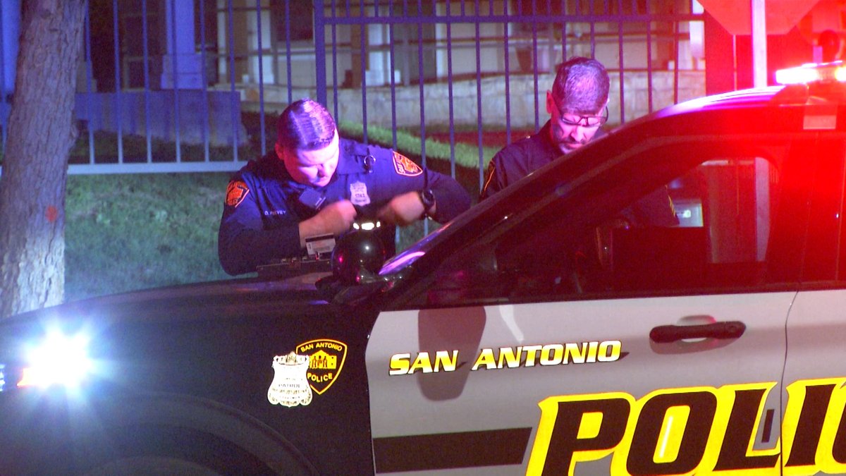 Overnight shooting: Man shot through door after allegedly threatening homeowner