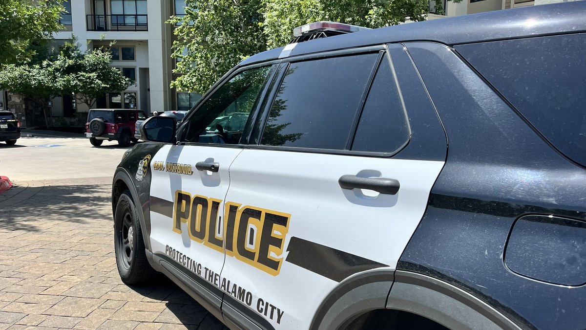 Barricaded suspect inside a hotel. Swat underway