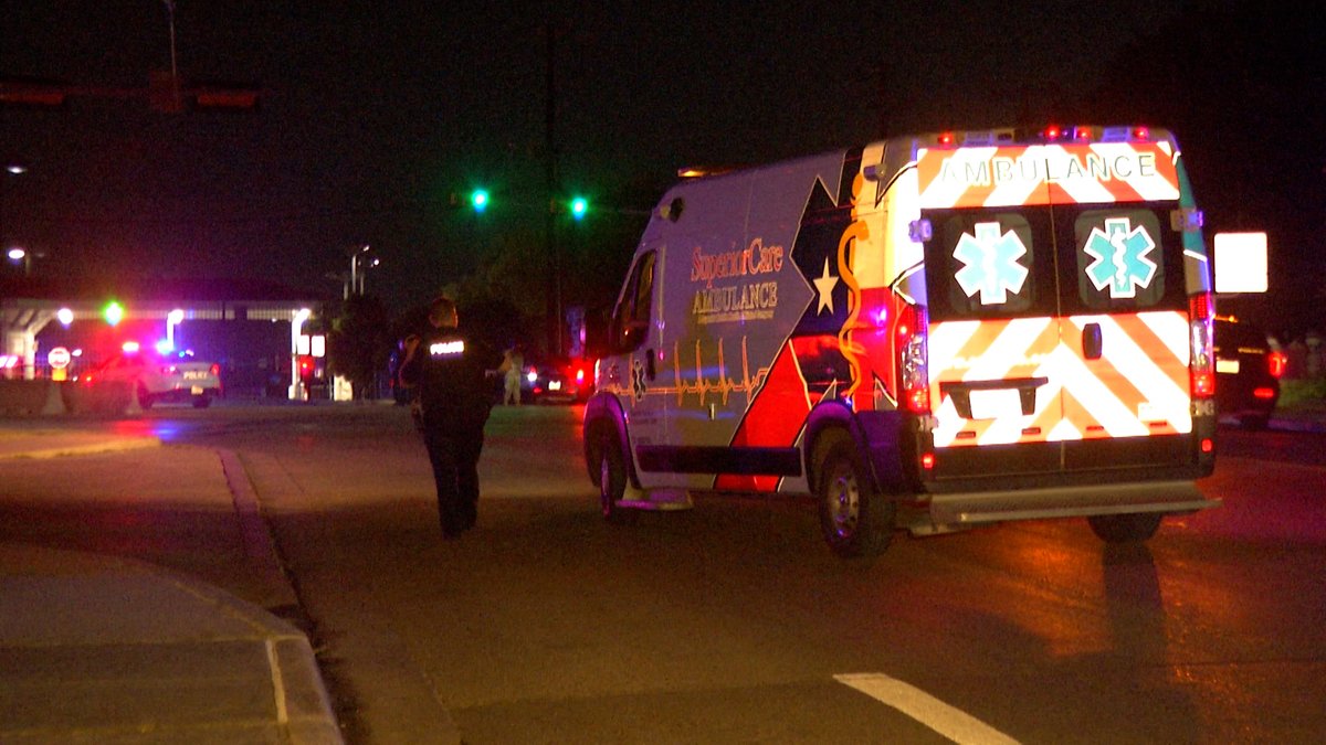 One dead, another critical after fiery end to police chase near Fort Sam Houston