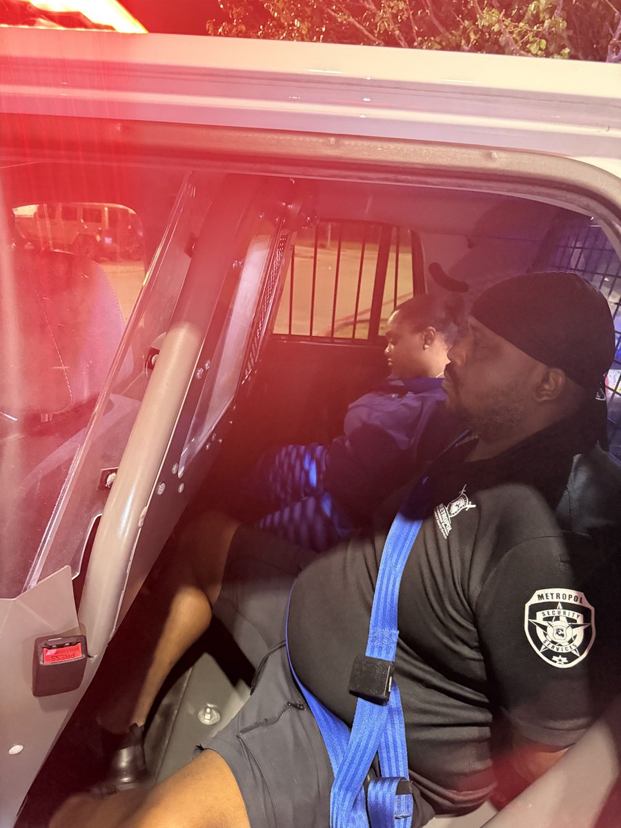 Deputy Boss has 2 in custody on a traffic stop that totaled 23 warrants near 8400 Fm 1960 Bypass Rd W.