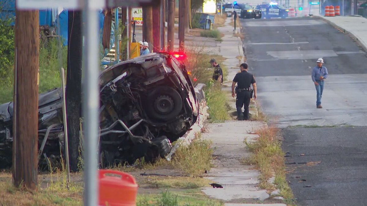 Driver dies in high-speed crash as SUV hits pole, bursts into flames