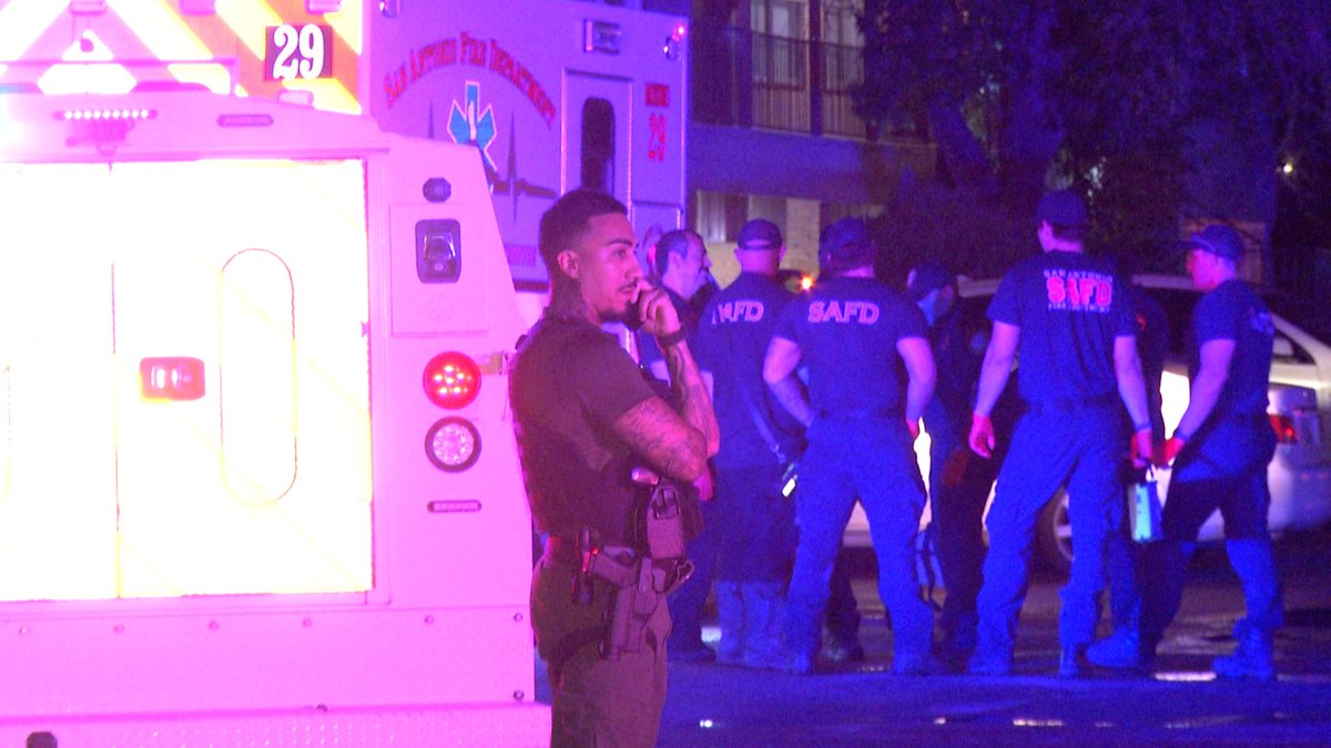 Man found fatally shot at Southeast Side apartment complex.  dispatched to the Pecan Valley Golf Club Apartments, near East Southcross Boulevard and Pecan Valley Drive 