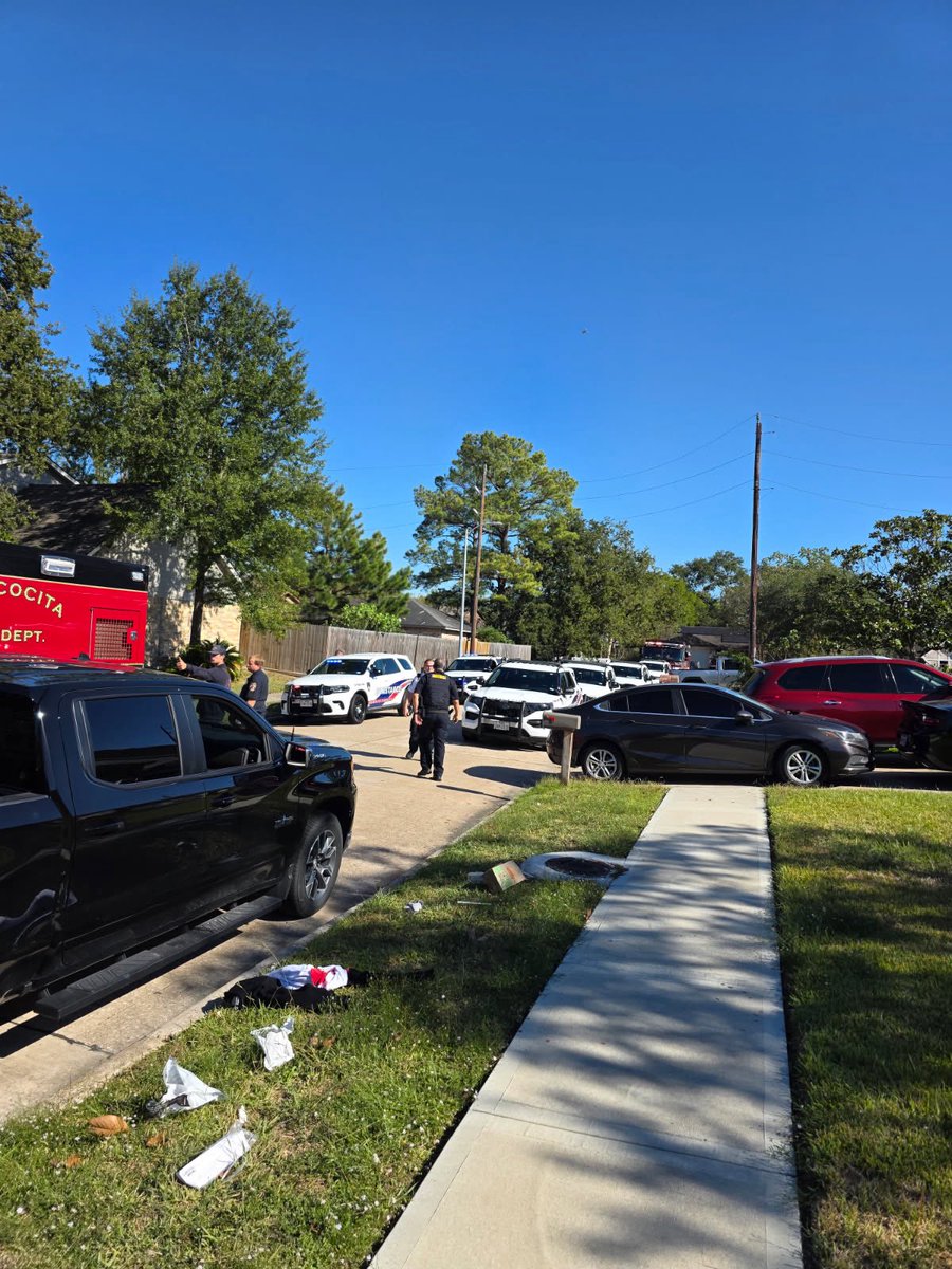Constable Deputies are currently assisting the Harris County Sheriff’s Office with a shooting investigation in the 5300 block of Treewood Drive.