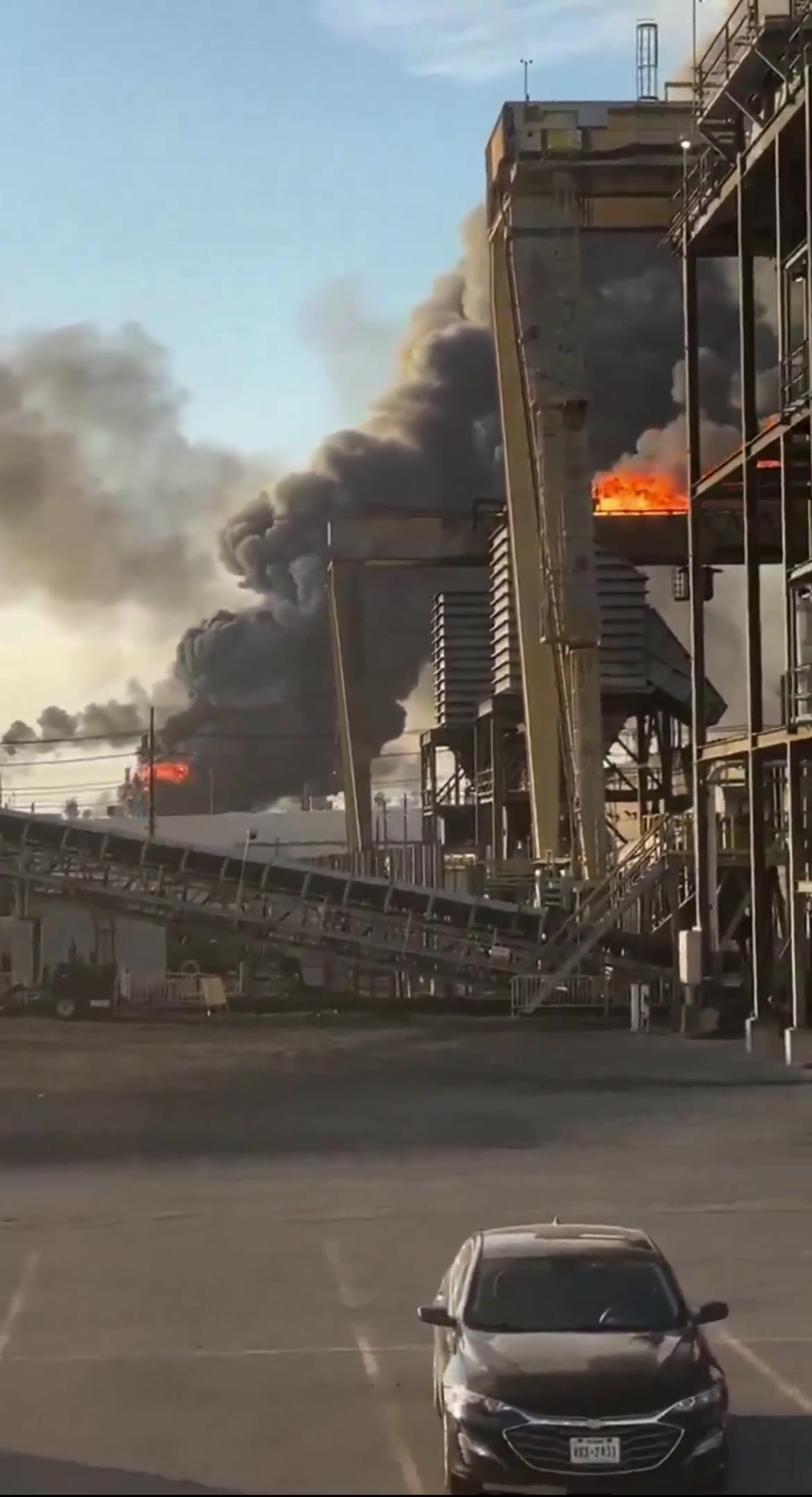 Following reports of a explosion, a massive fire rages on at Valero oil refinery in Port Arthur, Texas