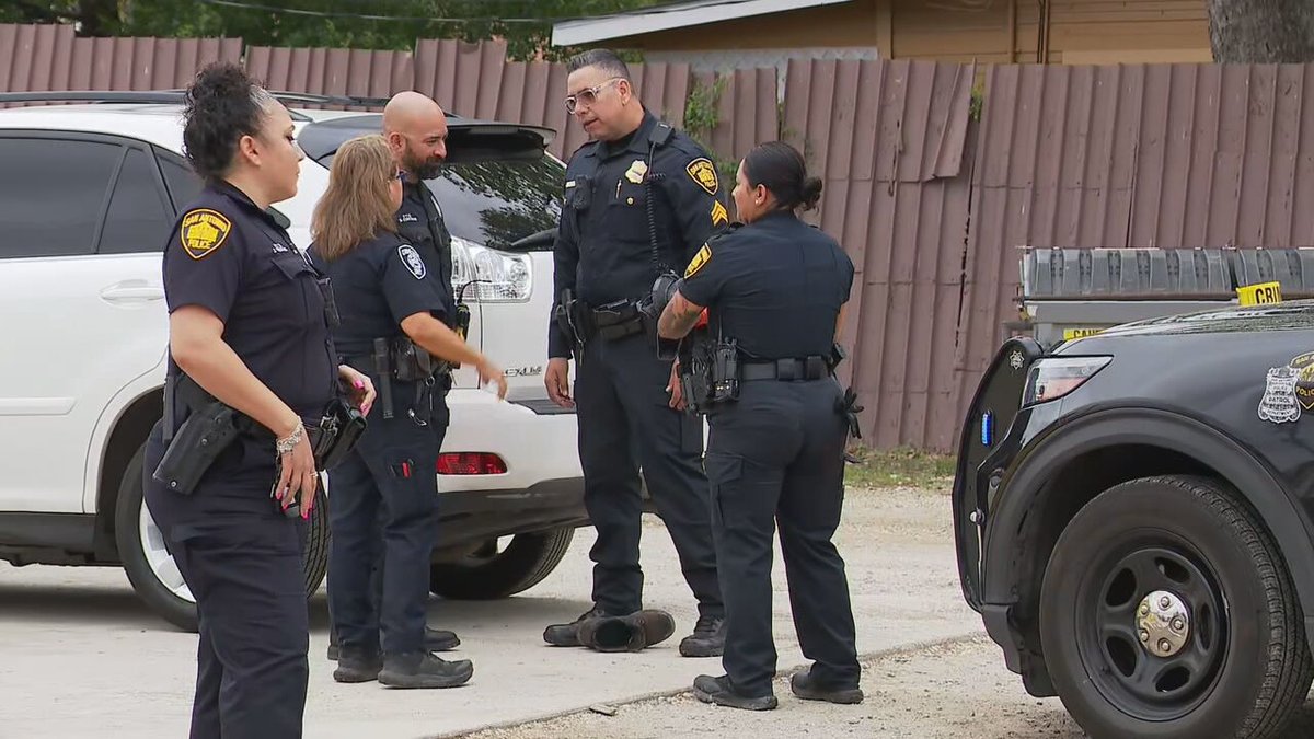 Police detain man for questioning in Northwest Side homicide investigation