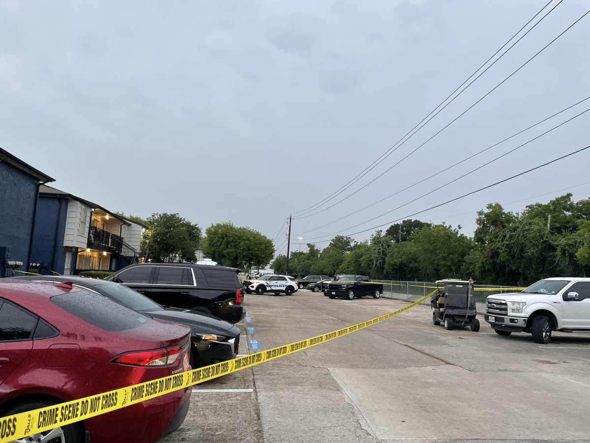Clear Lake officers are at 1200 Redford. US Marshals Gulf Coast Task Force were serving a warrant for aggravated assault with a deadly weapon. The suspect barricade himself in an apartment and HPD SWAT responded to the scene