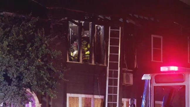 Fire breaks out at abandoned building