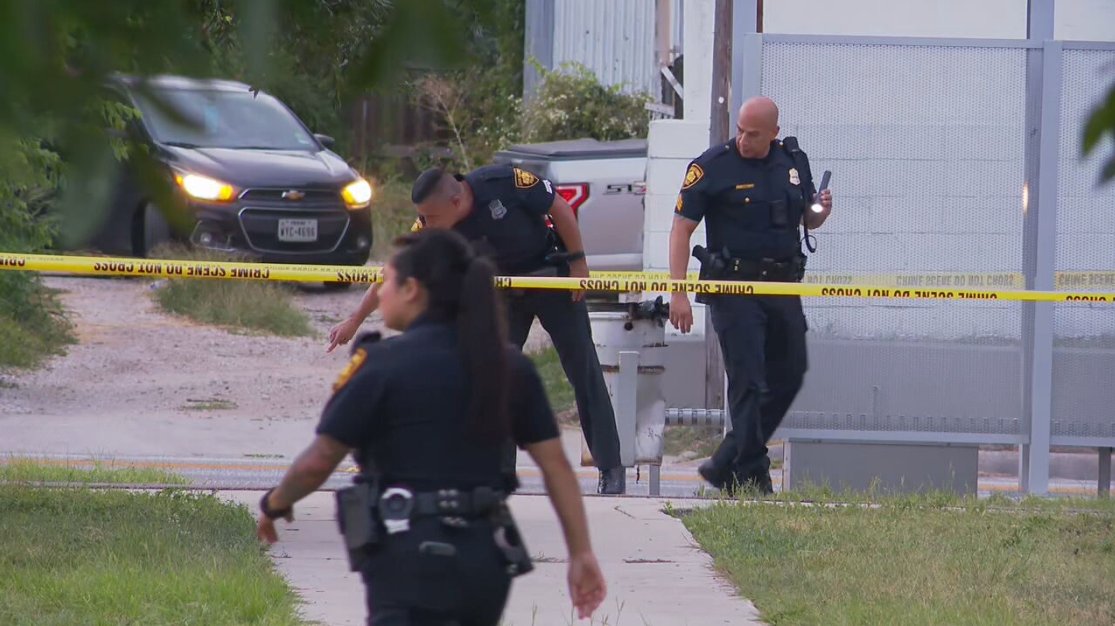 A robbery at an East Side park turned violent early Monday when a victim was shot in the foot. Police say the suspect fled after the robbery, and a search involving a SAPD helicopter is underway