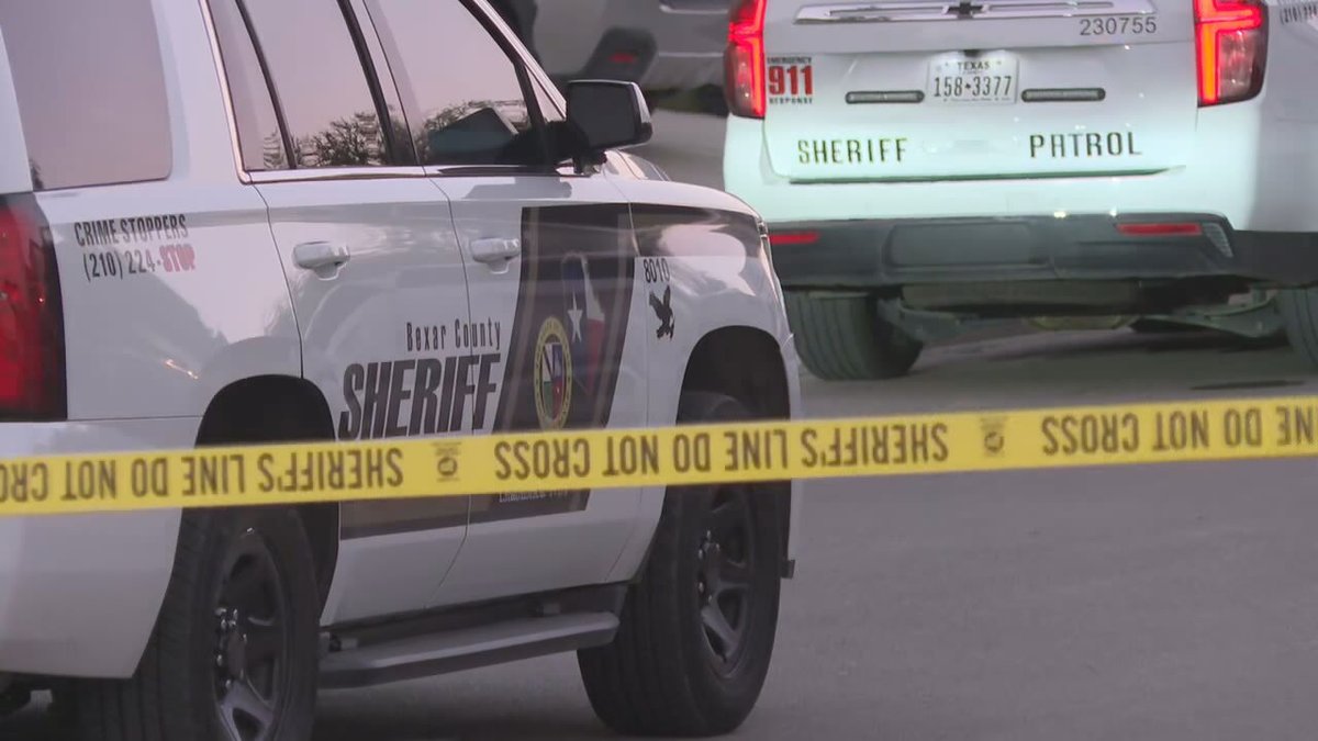 Deputies are investigating a potential homicide in a neighborhood on the far West Side.   deputies responded to an address near the corner of Fort Leonard and Yturria Ranch, inside the Weston Oaks neighborhood