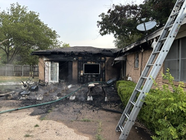 Two people have been displaced and a dog has died in a Wednesday morning Waco house fire
