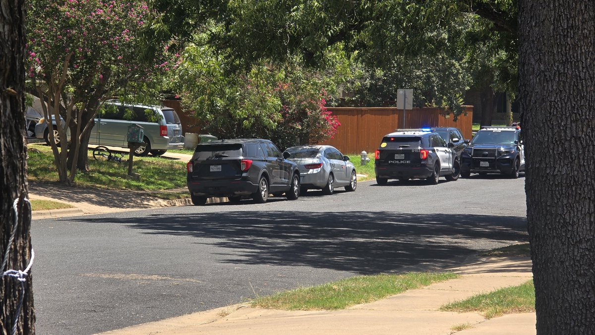 Police arrested a man Friday after the SWAT team responded to the same South Austin address for the second time less than 24 hours