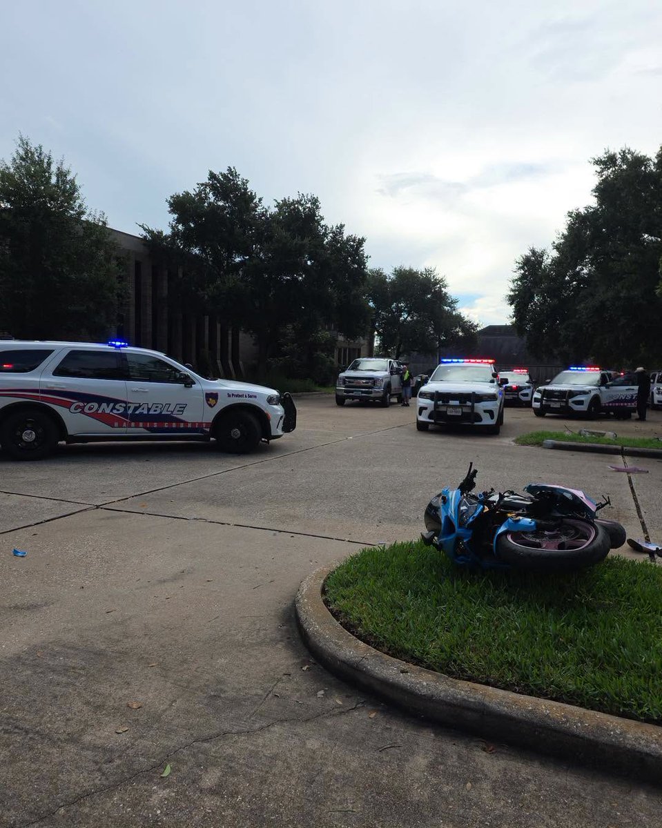 Deputies with Constable Mark Herman's Office are on scene of a minor crash following a short pursuit near the 14500 block of Wunderlich Drive. The suspect has been detained. Deputies are investigating the crash